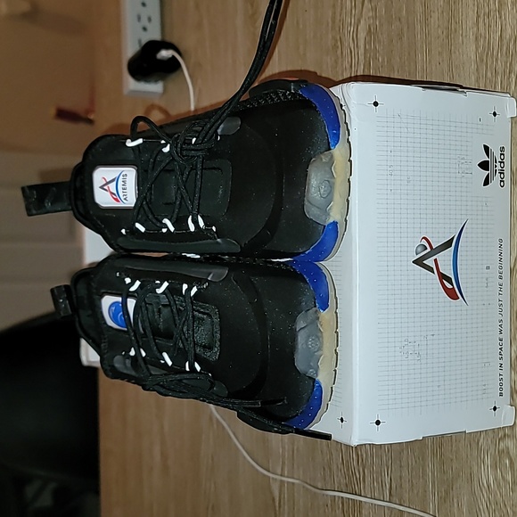 Adidas Kid's NMD R1 Spectoo NASA - Picture 2 of 4